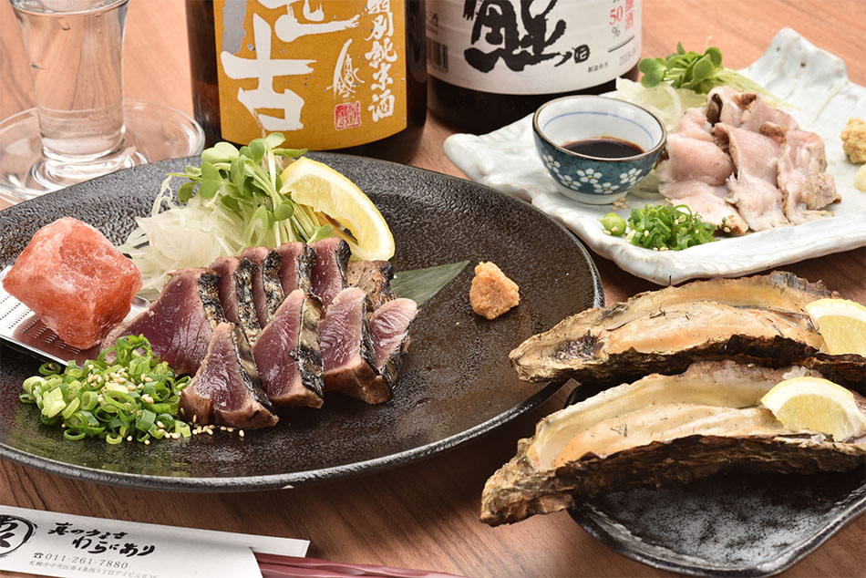 すすきの居酒屋「WARAYAKI酒場 あくと すすきの店」