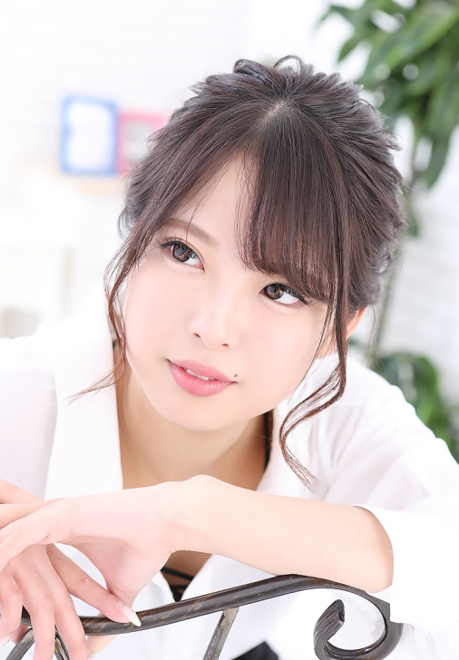 キャバクラ「Show Girl and more」ゆな PHOTO:1