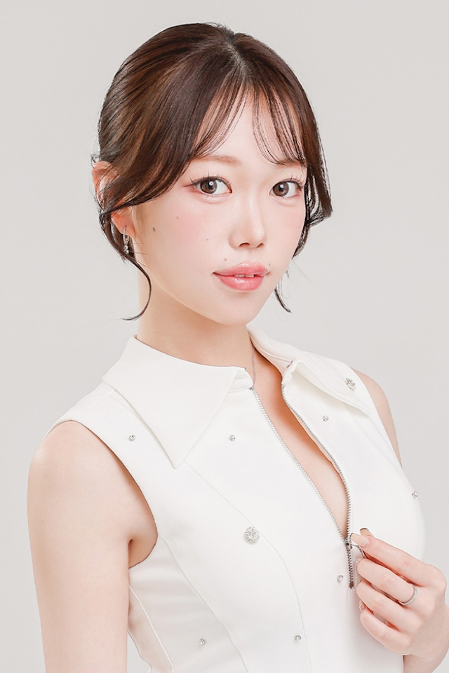 �� �ߤ�ӡ�BARCELONA �޿��