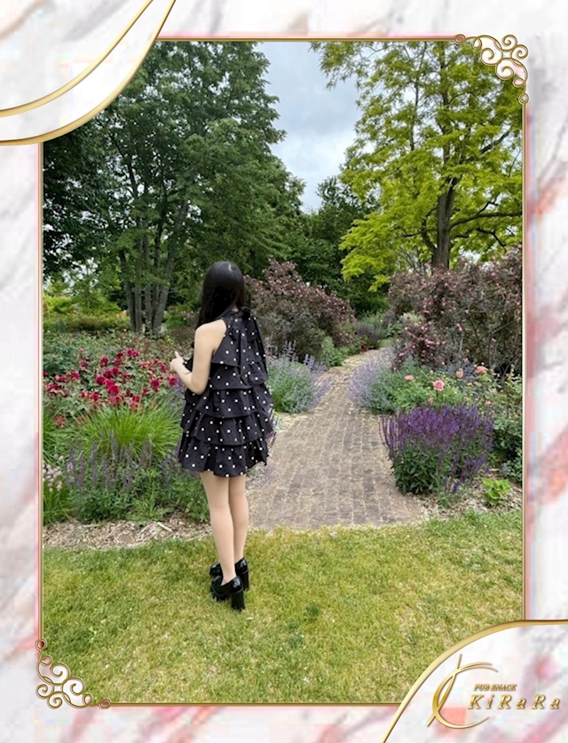 �����
